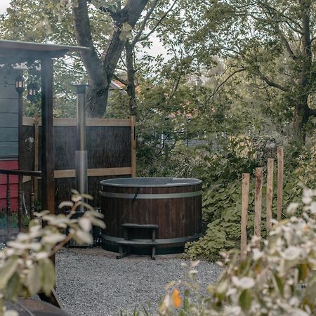 Villa Pipowagen De Zwerveling Aan Zee à Oostkapelle Extérieur photo