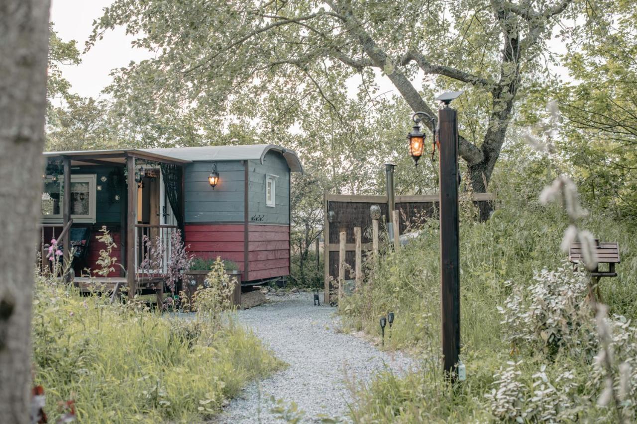 Villa Pipowagen De Zwerveling Aan Zee à Oostkapelle Extérieur photo