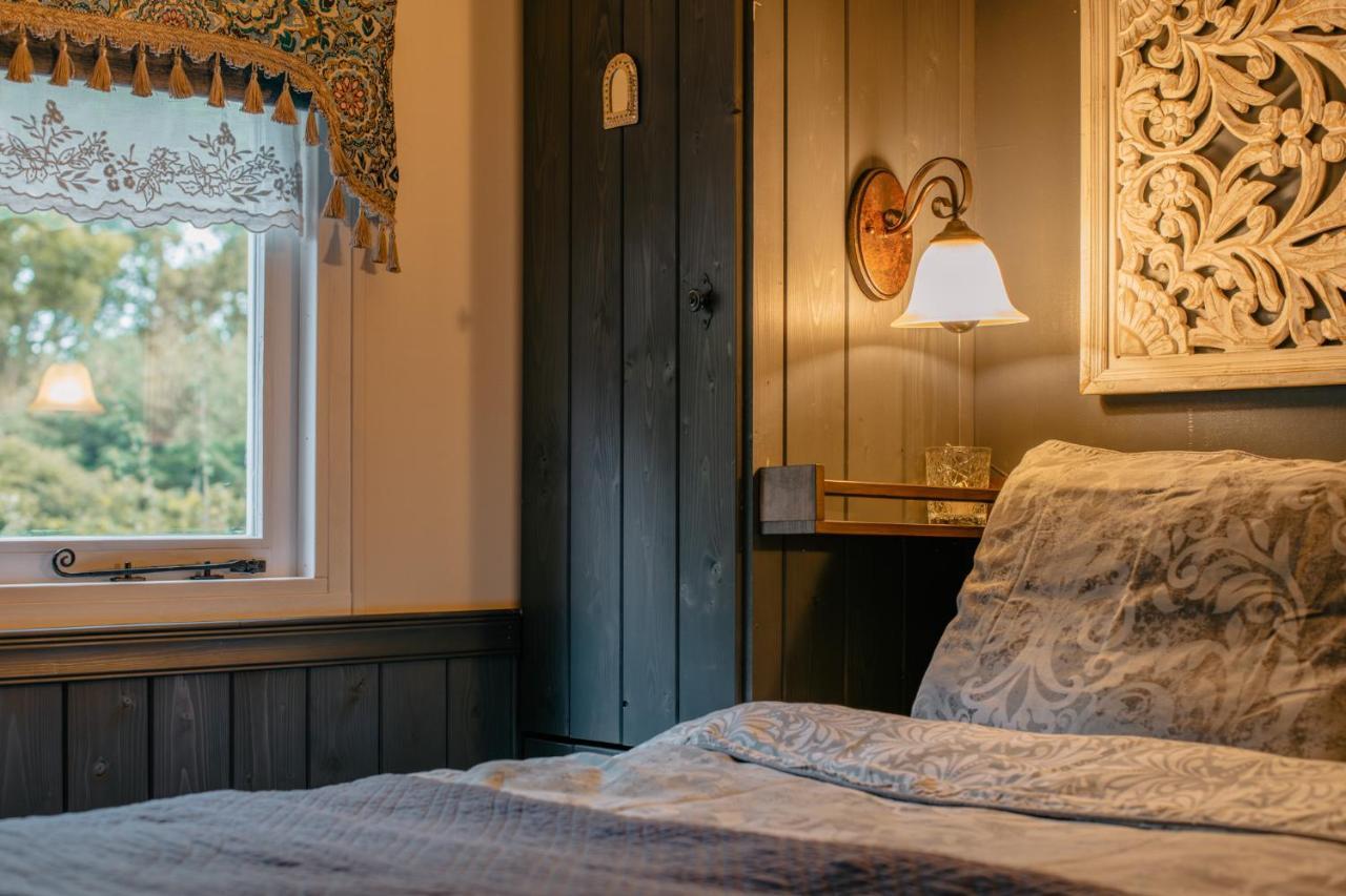 Villa Pipowagen De Zwerveling Aan Zee à Oostkapelle Extérieur photo