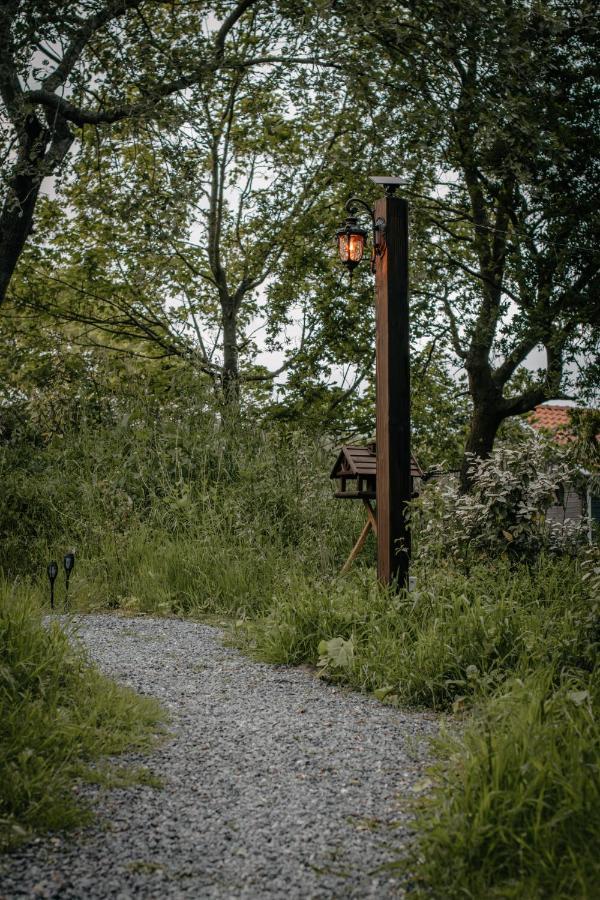 Villa Pipowagen De Zwerveling Aan Zee à Oostkapelle Extérieur photo